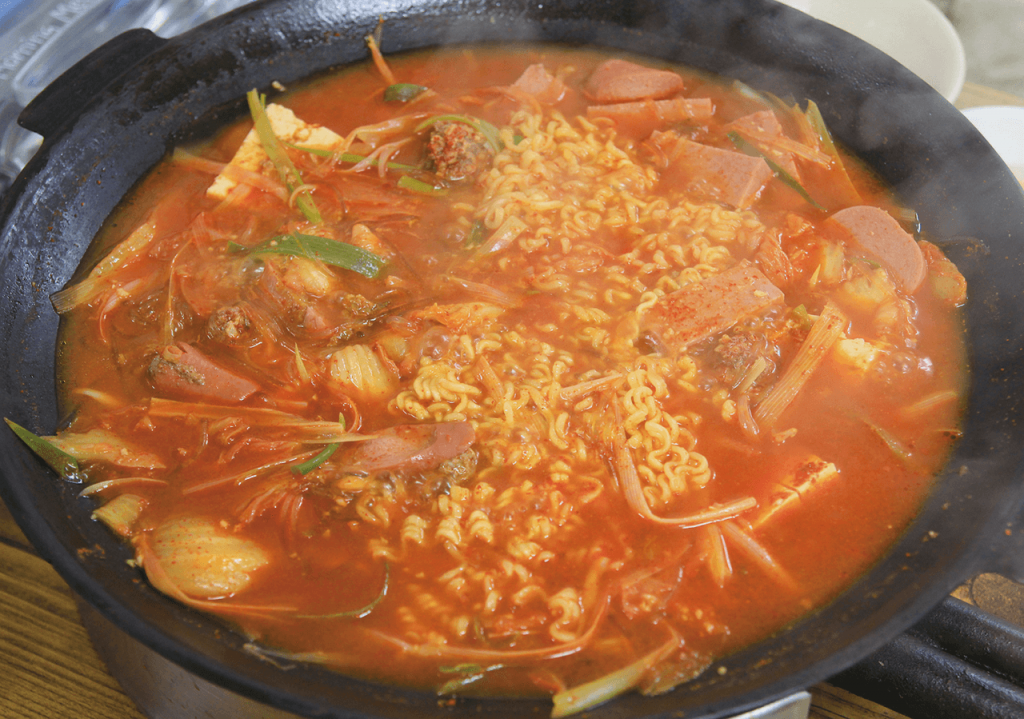 부대찌개